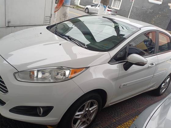 FORD FIESTA 1.6 SEL SEDAN 16V FLEX 4P POWERSHIFT